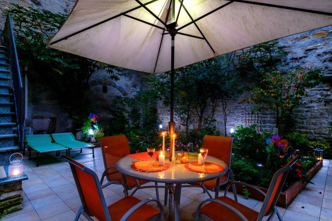 Ferienwohnung Porta Dipinta House Bergamo Alta Exterior foto